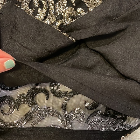 NWT Sequin midi skirt + two black tops - XS - Picture 5 of 12